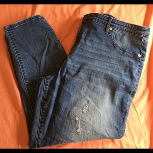 EUC Ava&Viv Cropped jogging. Sz 20W.